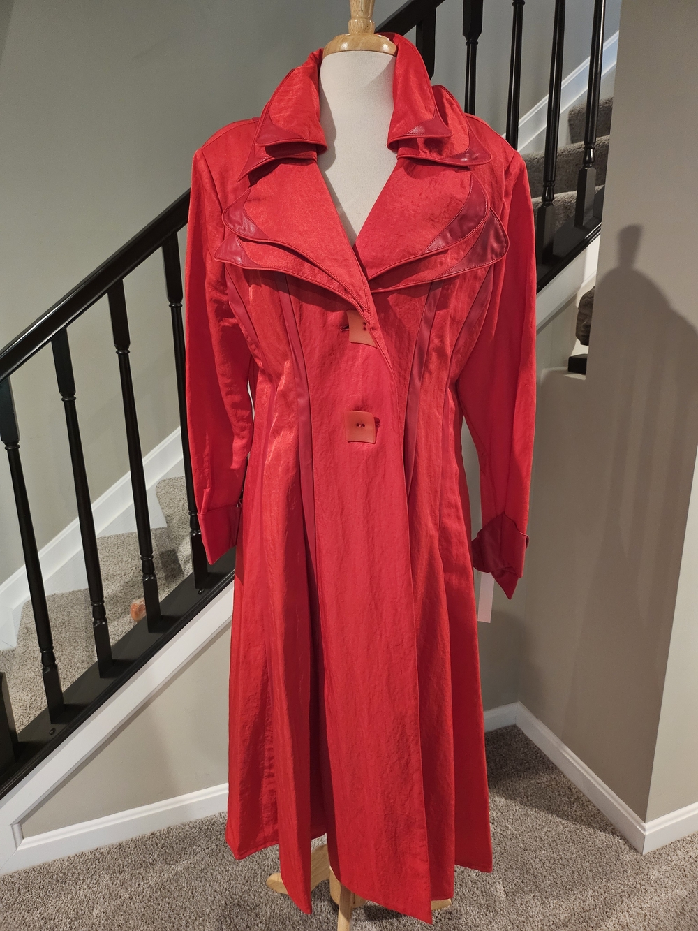 Song & Sung by Design Today’s – Vintage-Inspired Red Maxi Trench Coat (Size 2XL)